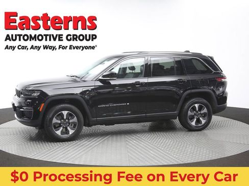 Used 2023 Jeep Grand Cherokee 4WD 4xe image 61