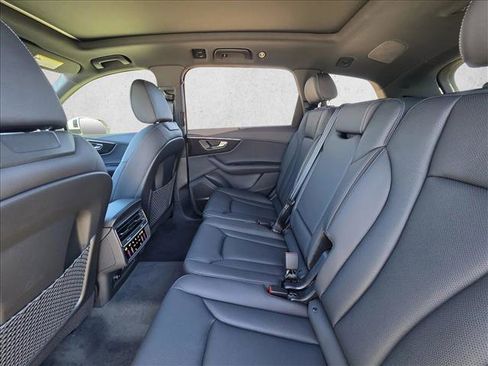New 2026 Audi Q7 3.0T Premium Plus image 18