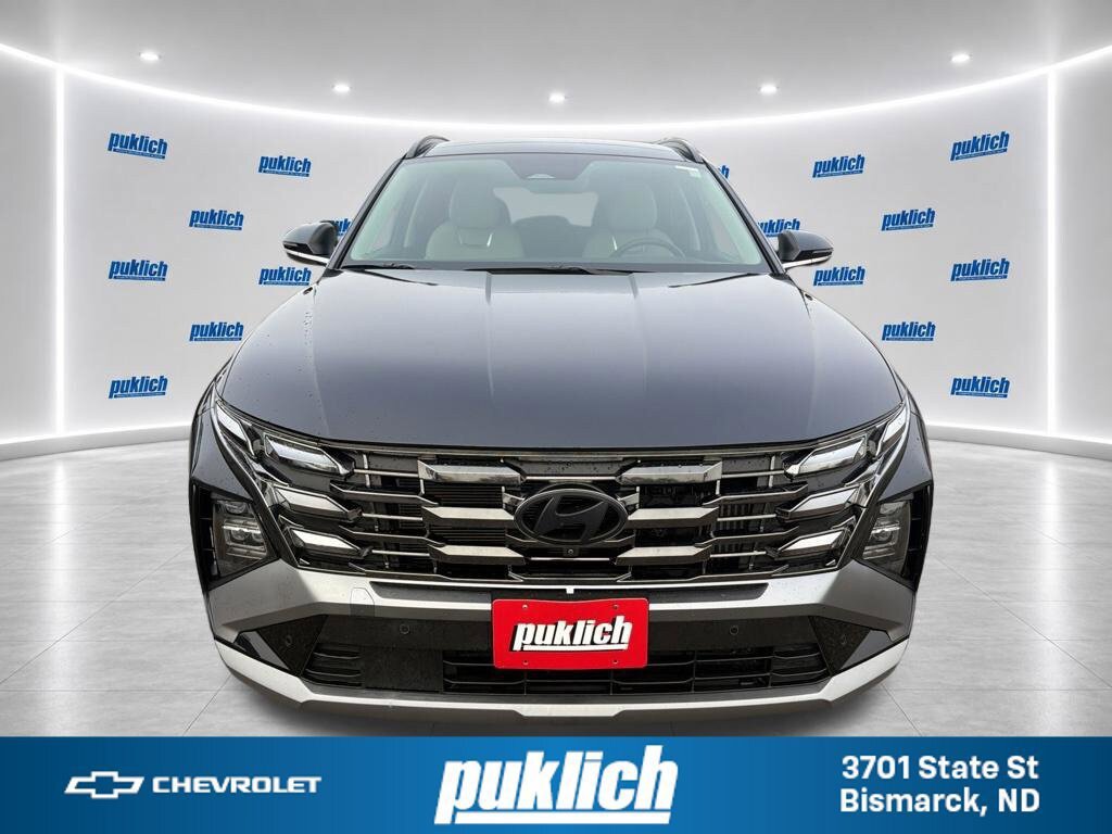 Used 2025 Hyundai Tucson Limited AWD/4WD image 2