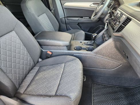 Used 2020 Volkswagen Atlas Cross Sport S image 14