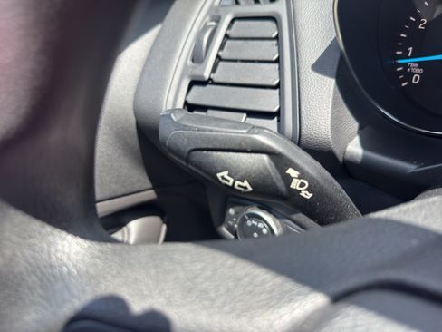 Used 2018 Ford Escape SE AWD/4WD image 13
