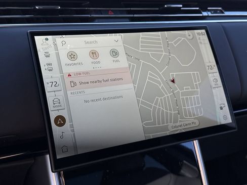 New 2025 Land Rover Range Rover SE image 28