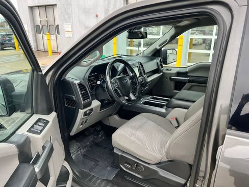 Used 2017 Ford F150 XLT w/ Equipment Group 302A Luxury image 2