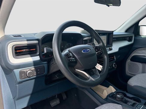 Used 2022 Ford Maverick XLT image 10