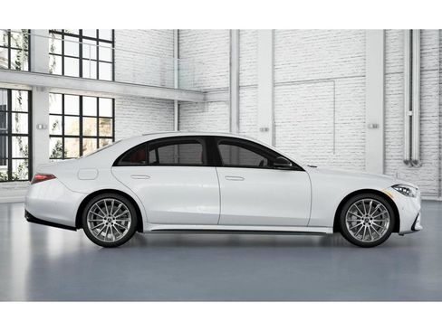 New 2026 Mercedes-Benz S 580 4MATIC Sedan image 2