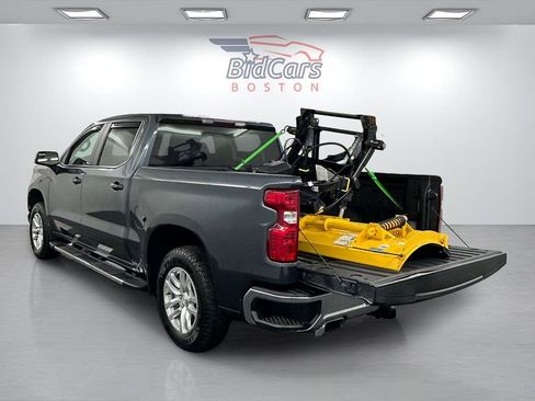 Used 2019 Chevrolet Silverado 1500 LT w/ All-Star Edition AWD/4WD image 6