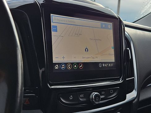 Used 2020 Chevrolet Traverse RS FWD image 16
