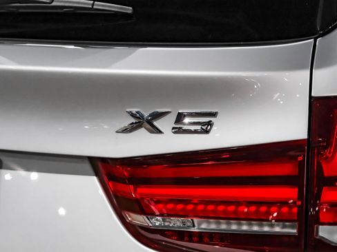 Used 2018 BMW X5 xDrive50i image 49