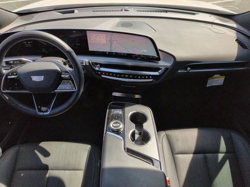 Used 2025 Cadillac Lyriq Luxury image 29