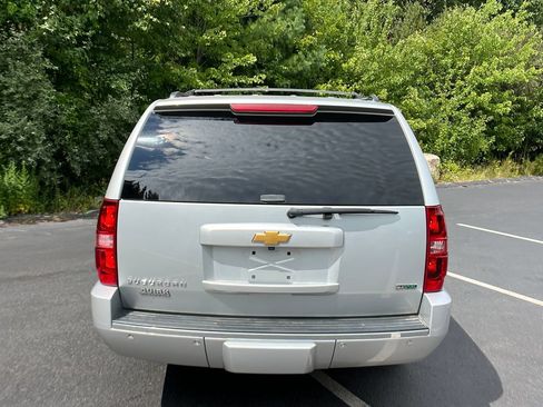 Used 2012 Chevrolet Suburban LTZ AWD/4WD image 5