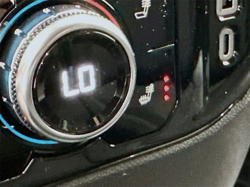 New 2026 GMC Sierra 2500 SLE w/ SLE Convenience Package image 21