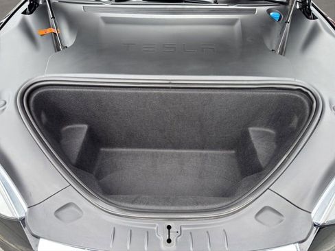 Used 2019 Tesla Model S Standard Range image 20