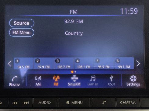 Used 2024 Nissan Altima 2.5 SV FWD image 25