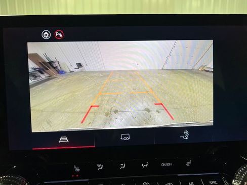 New 2026 GMC Canyon Elevation w/ Convenience Package image 11