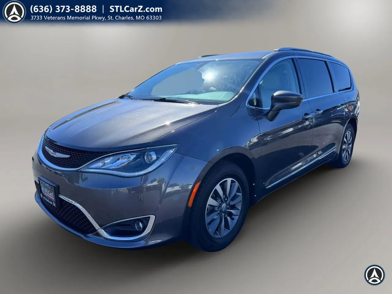 Used 2020 Chrysler Pacifica Touring-L Plus FWD image 7