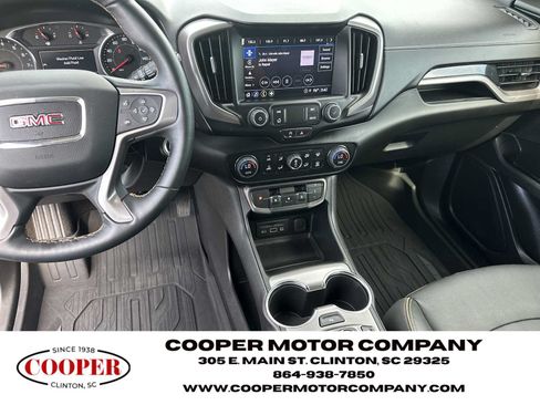 Used 2024 GMC Terrain AT4 w/ Tech Package AWD/4WD image 25
