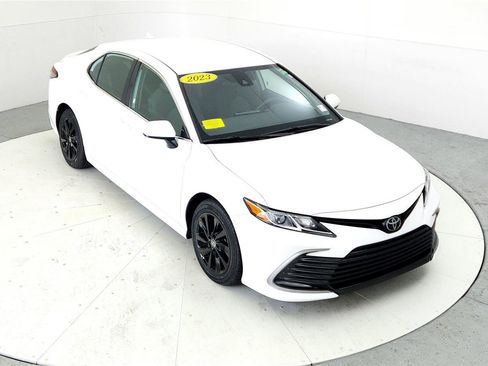 Certified 2023 Toyota Camry LE image 13