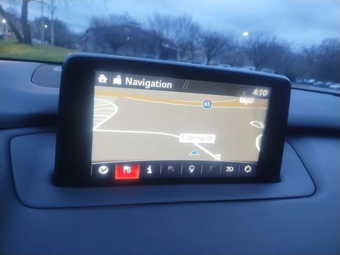 Used 2018 MAZDA CX-9 Touring w/ Touring Premium Package image 19