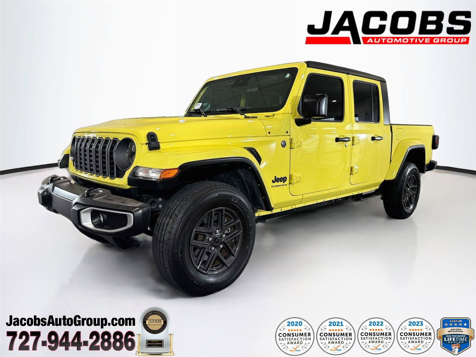 Used 2024 Jeep Gladiator Sport AWD/4WD image 1