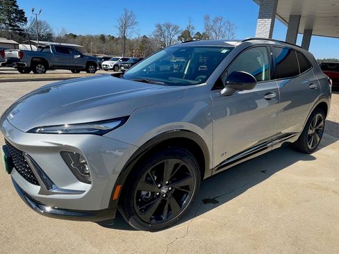 New 2025 Buick Envision Sport Touring image 5