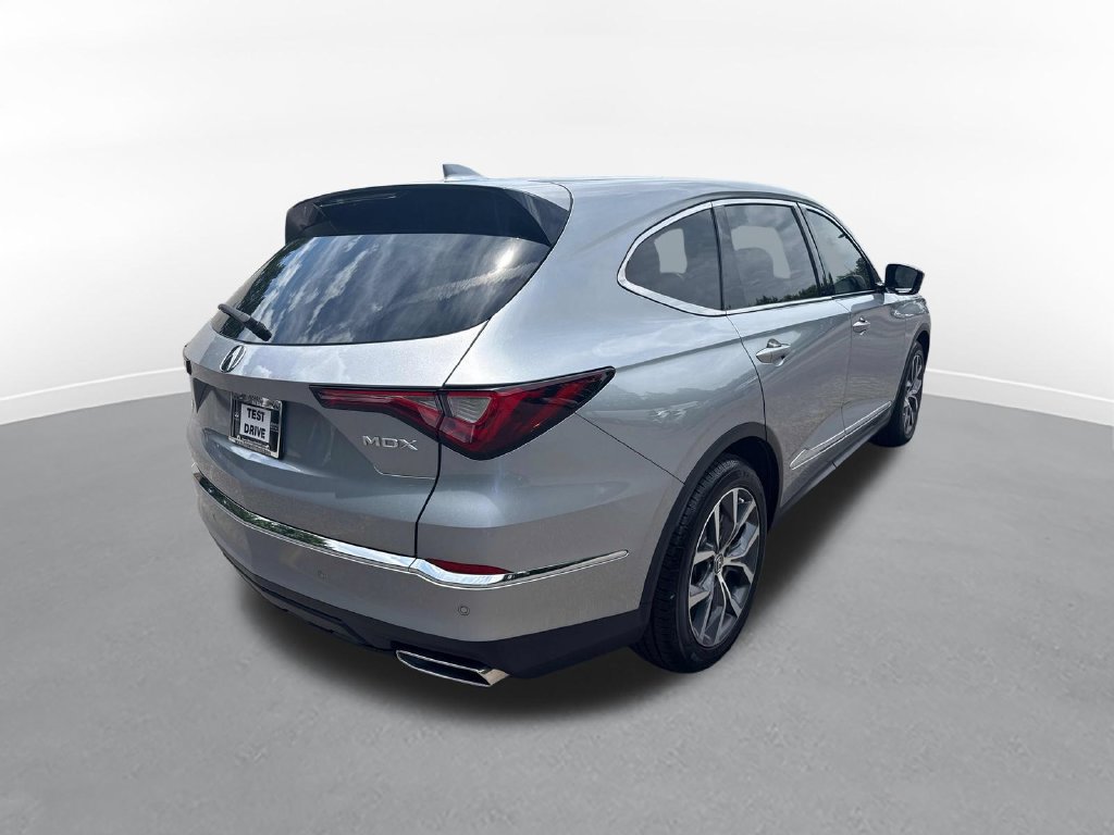 Used 2023 Acura MDX w/ Technology Package FWD image 6