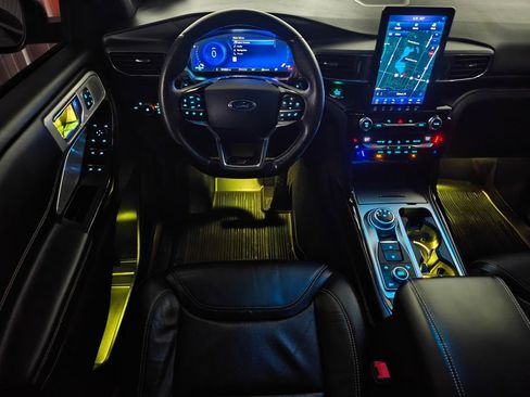 Used 2021 Ford Explorer ST w/ Equipment Group 401A image 31