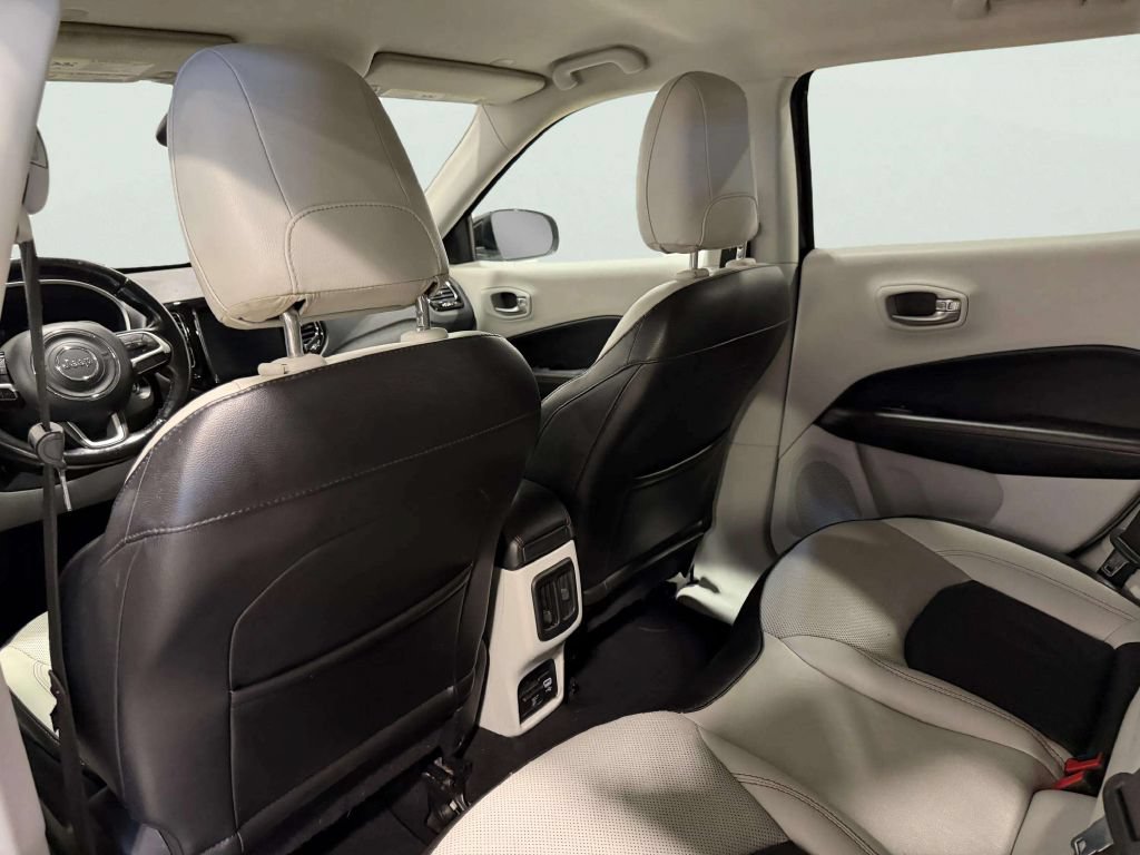 Used 2020 Jeep Compass Limited w/ Safety & Security Group FWD image 19