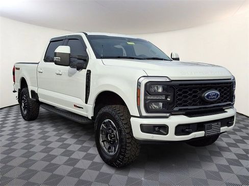Used 2023 Ford F250 Lariat w/ Lariat Ultimate Package image 1