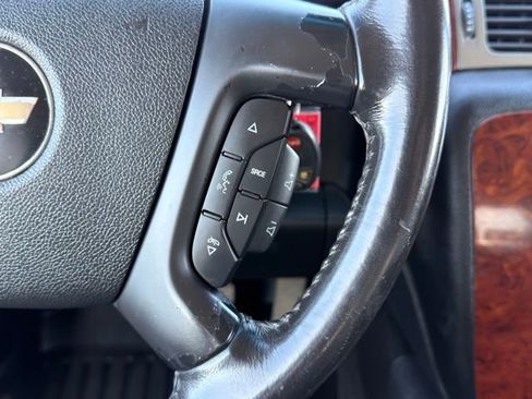 Used 2010 Chevrolet Silverado 1500 LTZ w/ Convenience Package image 27