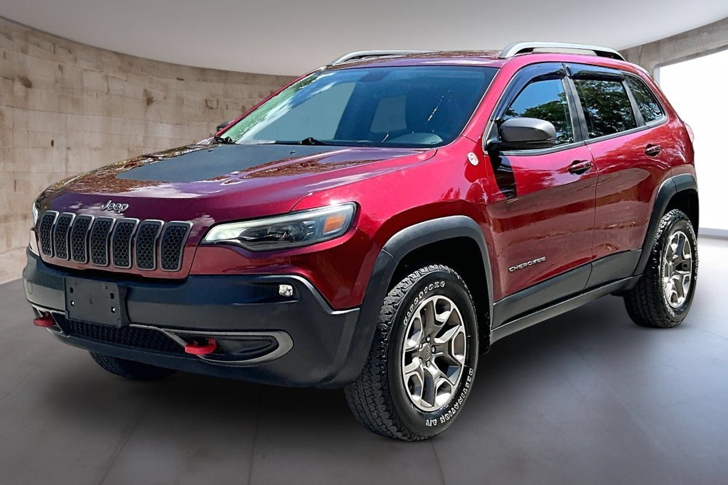 Used 2020 Jeep Cherokee Trailhawk w/ Cold Weather Group AWD/4WD image 13