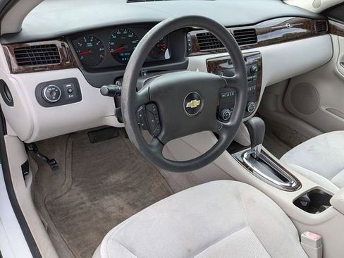 Used 2016 Chevrolet Impala Limited LS FWD image 17