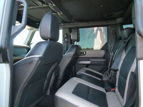 Certified 2023 Ford Bronco Wildtrak AWD/4WD image 18