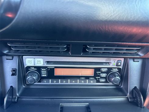 Used 2004 Honda S2000 image 24