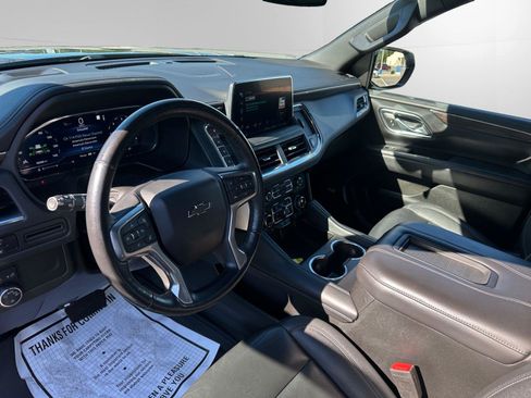 Used 2023 Chevrolet Tahoe Z71 w/ Luxury Package AWD/4WD image 10