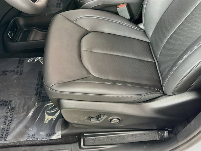 New 2027 Chrysler Pacifica Select FWD image 18