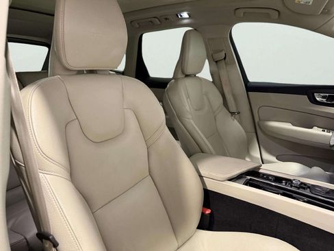Used 2019 Volvo XC60 T5 Inscription w/ Protection Package Premier image 25