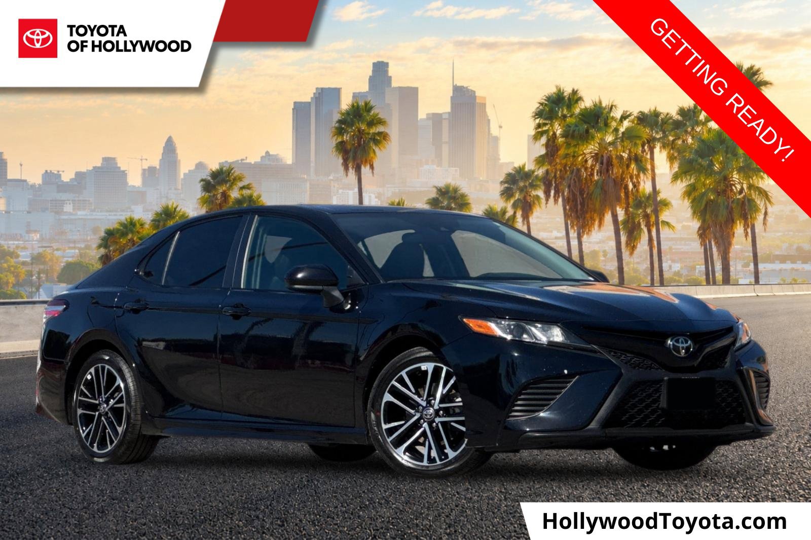 Used 2020 Toyota Camry SE FWD image 1