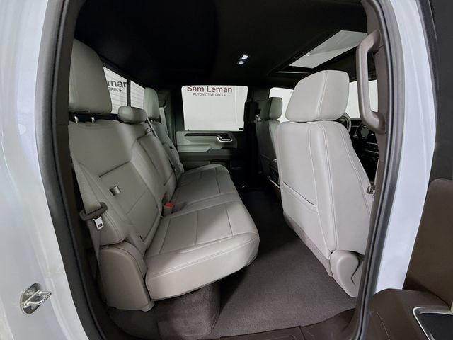 Used 2024 Chevrolet Silverado 3500 LTZ w/ LTZ Convenience Package AWD/4WD image 30