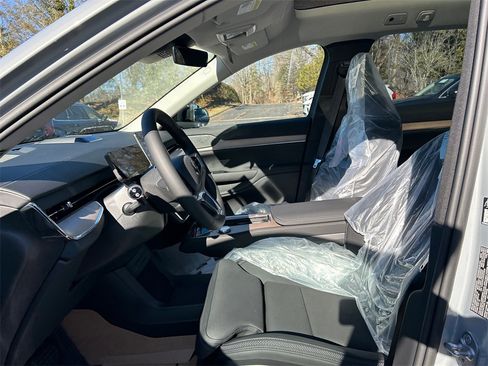 New 2025 Volvo EX90 Ultra image 10