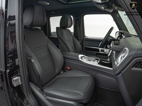 Used 2025 Mercedes-Benz G 550 G 550 image 21