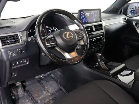 Used 2022 Lexus GX 460 Premium w/ Premium Package AWD/4WD image 29