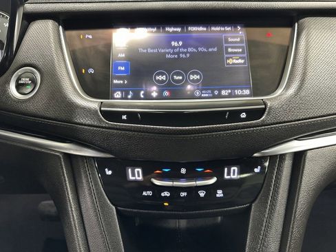 Used 2022 Cadillac XT5 Premium Luxury FWD image 19