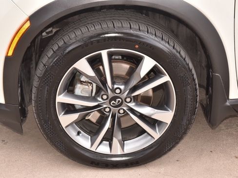 Used 2023 INFINITI QX60 Luxe w/ Vision Package image 38