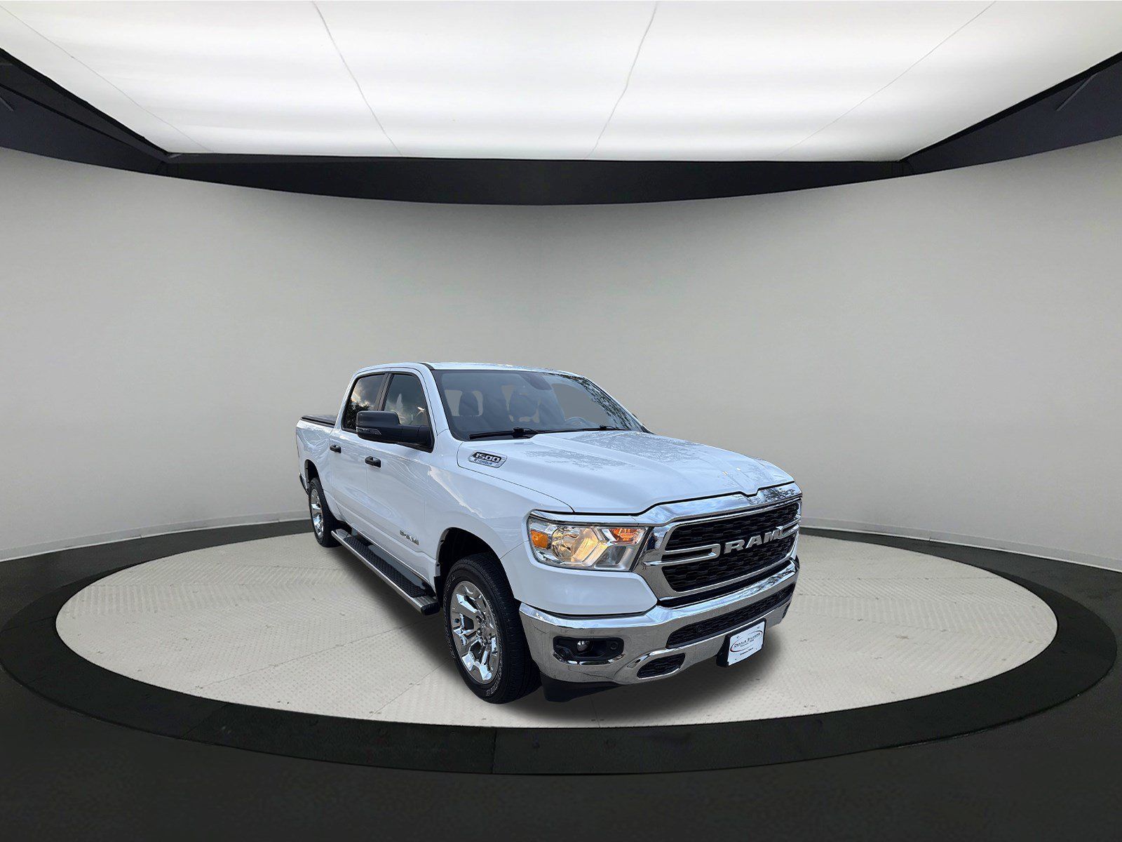 Used 2023 RAM 1500 Big Horn AWD/4WD image 1