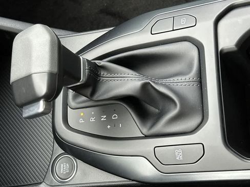 New 2025 Kia K4 LX image 21