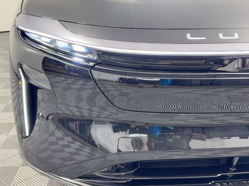 Used 2026 Lucid Gravity Dream image 11