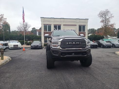 Used 2022 RAM 2500 Laramie image 1