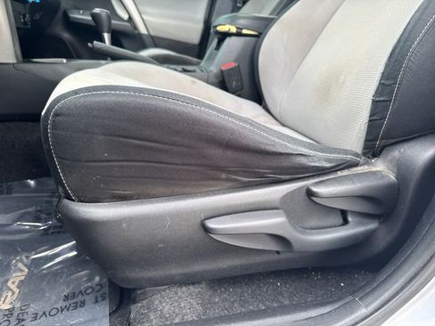 Used 2016 Toyota RAV4 XLE image 13