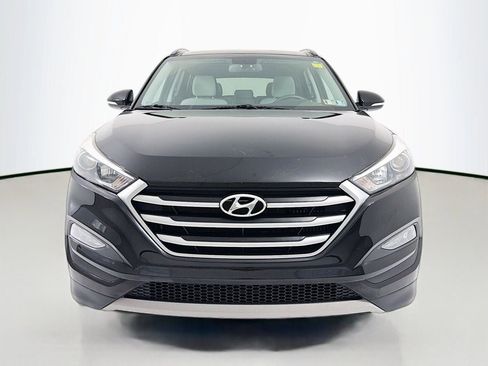 Used 2018 Hyundai Tucson Value AWD/4WD image 2