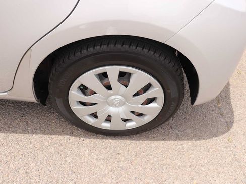 Used 2015 Toyota Yaris L FWD image 9